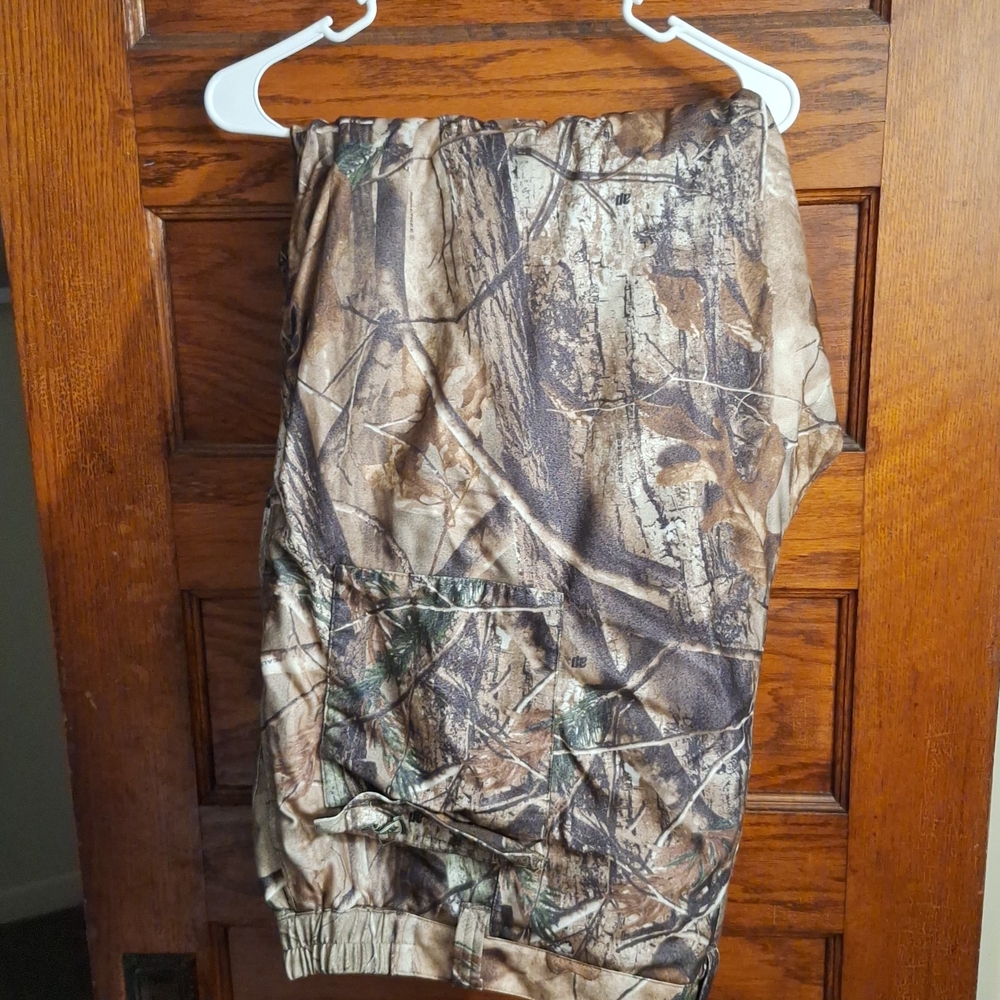 Field & Stream Camouflage Cargo Shorts